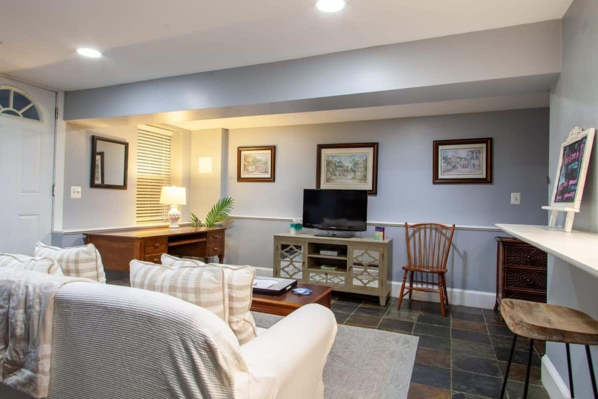 Delightful 1-Br Accommodations Nearby Metro ワシントン エクステリア 写真
